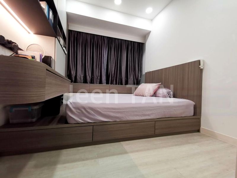 3 Bed Apartment (Condo) for Rent in  The Centris - Image 4