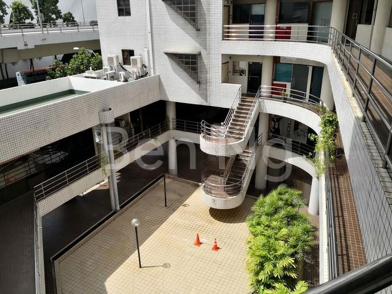 Other Retail for Sale: Telok Blangah House - Image 2