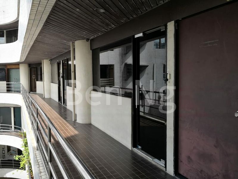 Other Retail for Sale: Telok Blangah House - Image 1