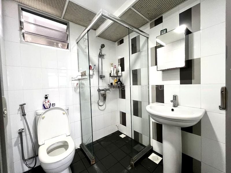 4 Room (4A) HDB for Sale in  467B Fernvale Link - Image 4