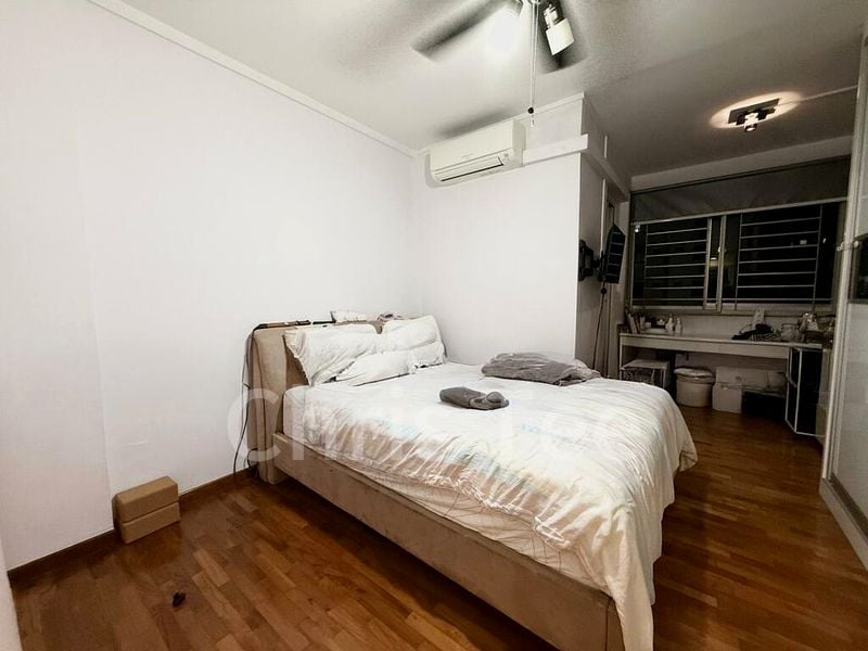 5 Room (5I) HDB for Sale in  488A Tampines Avenue 9 - Image 8