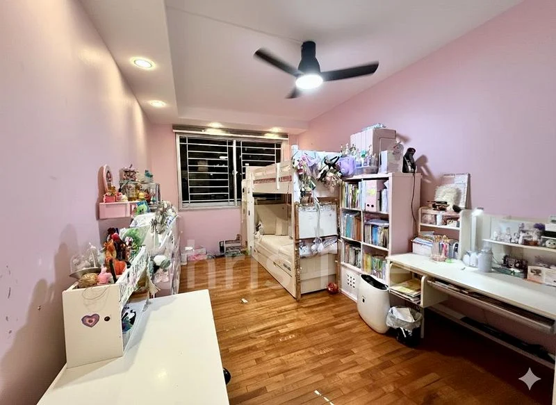 5 Room (5I) HDB for Sale in  488A Tampines Avenue 9 - Image 7