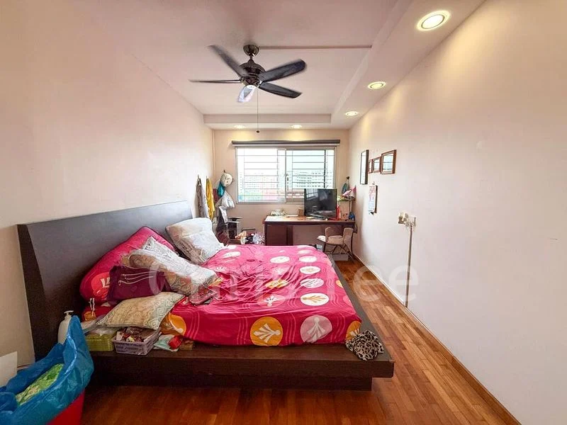 5 Room (5I) HDB for Sale in  488A Tampines Avenue 9 - Image 9