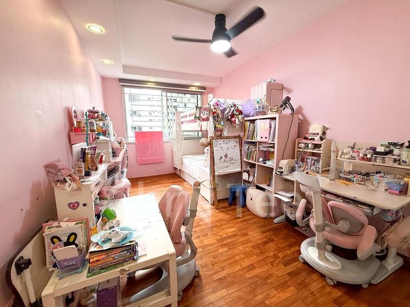 5 Room (5I) HDB for Sale in  488A Tampines Avenue 9 - Image 10