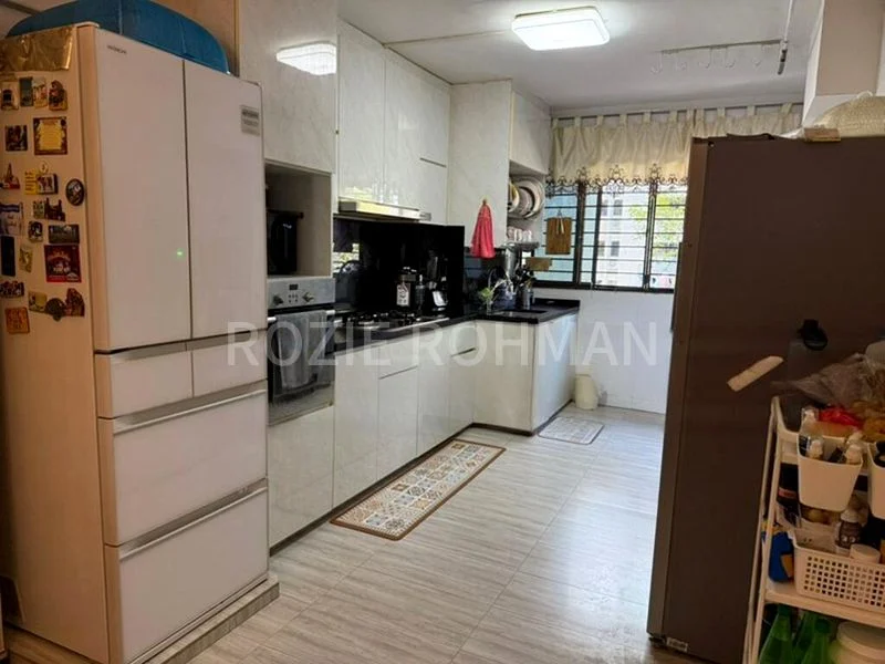 4 Room (4NG) HDB for Sale in  64 New Upper Changi Road - Image 2