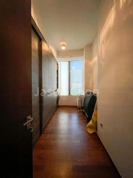 2 Bed Condo for Rent in  The Scotts Tower - Image 5