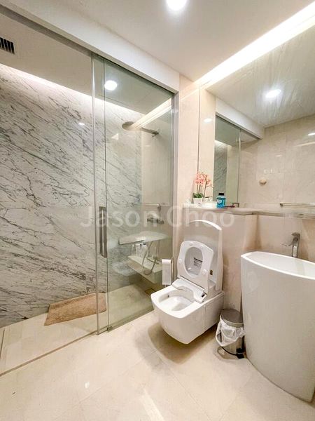 2 Bed Condo for Rent in  The Scotts Tower - Image 7