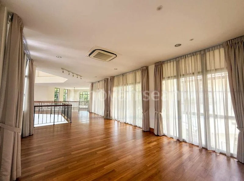 6 Bed Bungalow (Landed) for Rent in  Villas Holland - Image 5