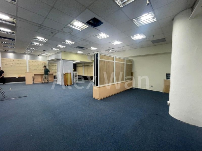 Shop / Shophouse for Sale in Sim Lim Tower - Image 2