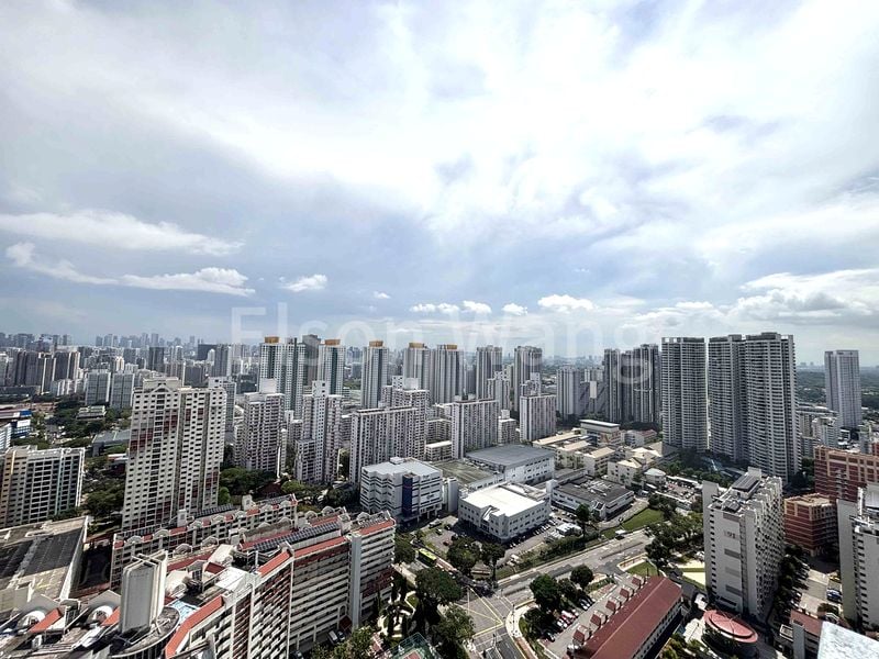 3 Bed Condo for Rent in  Gem Residences - Image 9