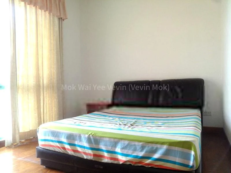 3 Bed Condo for Rent in  Hazel Park Condominium - Image 5