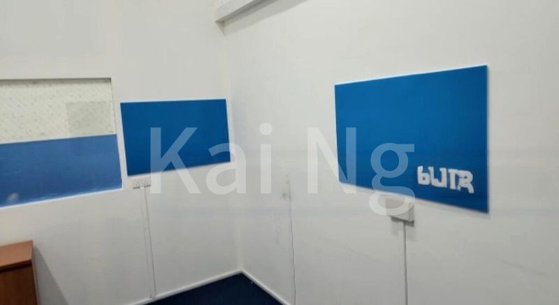 Light Industrial (B1) for Rent: Woodlands 11 - Image 4