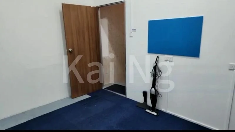 Light Industrial (B1) for Rent: Woodlands 11 - Image 6