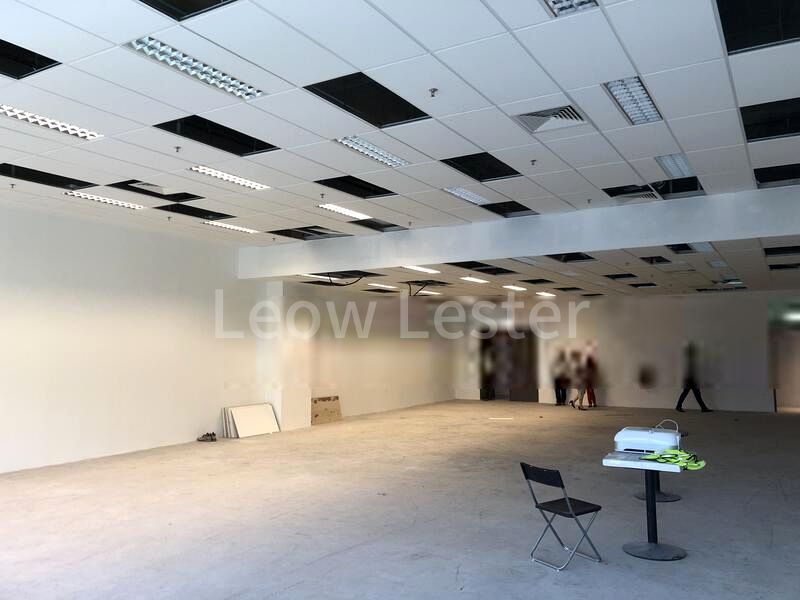 Light Industrial (B1) for Rent: Newly fitted high-tech office with loading facilities, air conditioning, and a food court. - Image 14