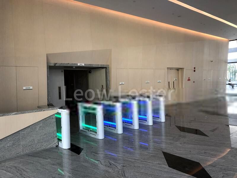 Light Industrial (B1) for Rent: Newly fitted high-tech office with loading facilities, air conditioning, and a food court. - Image 8