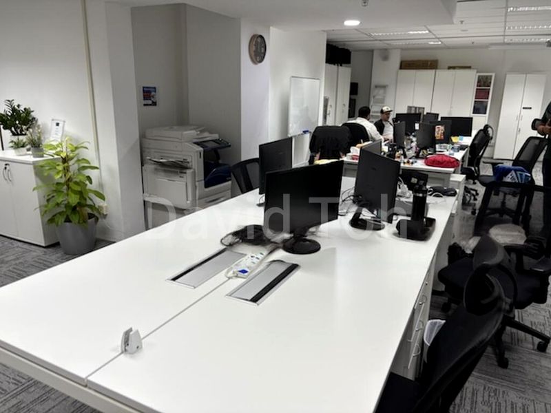 Office for Rent: Well-Laid Out Fitted Office, Raffles Place - Image 9