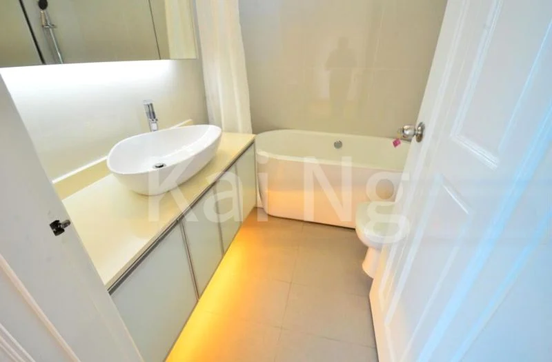 5 Bed Condo for Rent in  Spring Grove - Image 7