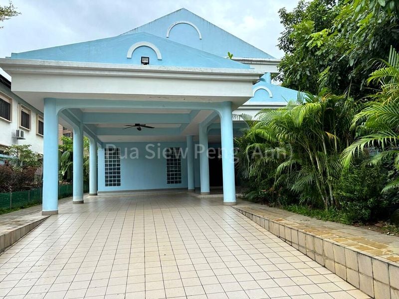 7 Bed Bungalow (Landed) for Rent in  The Watergardens At Canberra - Image 2