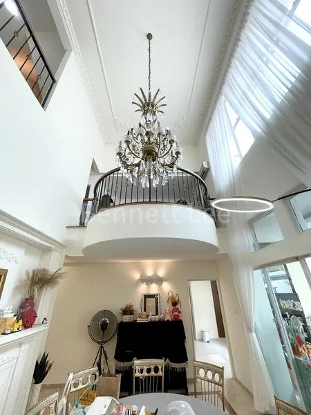 6 Bed Semi-Detached House (Landed) for Sale in  Lucky View - Image 2