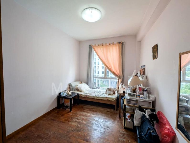 4 Bed Condo for Rent in Yishun Sapphire - Image 6