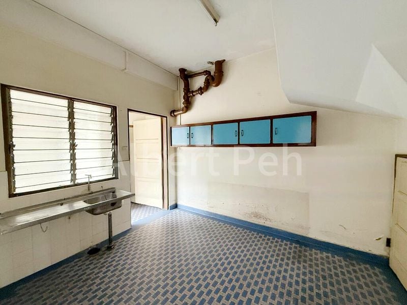 3 Bed Terraced House (Landed) for Sale in  Oasis @ Mulberry - Image 2