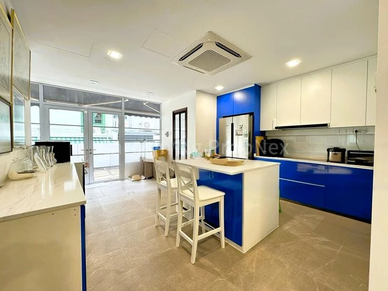 5 Bed Semi-Detached House (Landed) for Sale in  St Nicholas View - Image 9