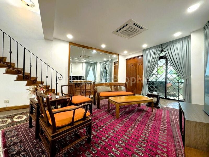 5 Bed Semi-Detached House (Landed) for Sale in  St Nicholas View - Image 6