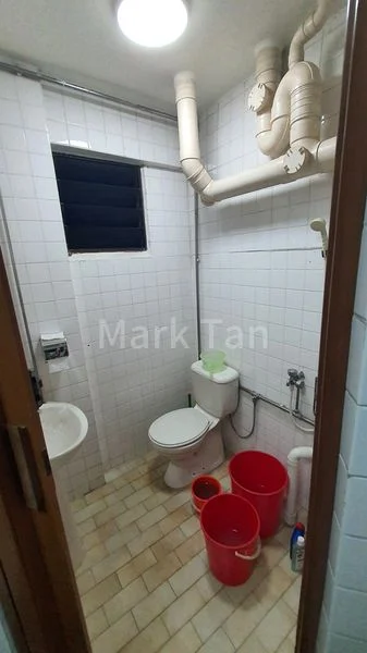 Common Room (HDB) for Rent in 309 Shunfu Road - Image 2