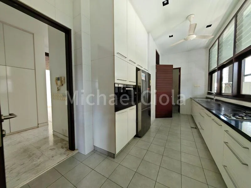 5 Bed Bungalow (Landed) for Rent in  Sentosa Cove - Image 12