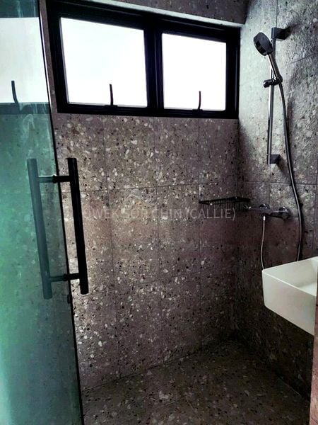 Room (HDB) for Rent in  274 Tampines Street 22 - Image 5