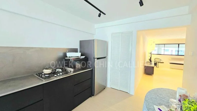 Room (HDB) for Rent in  274 Tampines Street 22 - Image 8