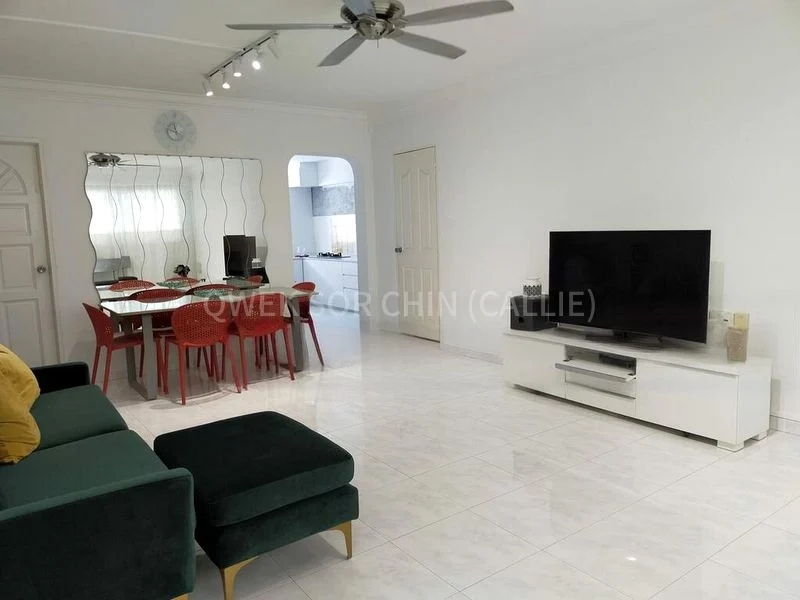 Room (HDB) for Rent in  274 Tampines Street 22 - Image 2