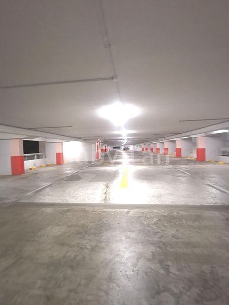 Executive HDB for Sale in  183 Edgefield Plains - Image 18