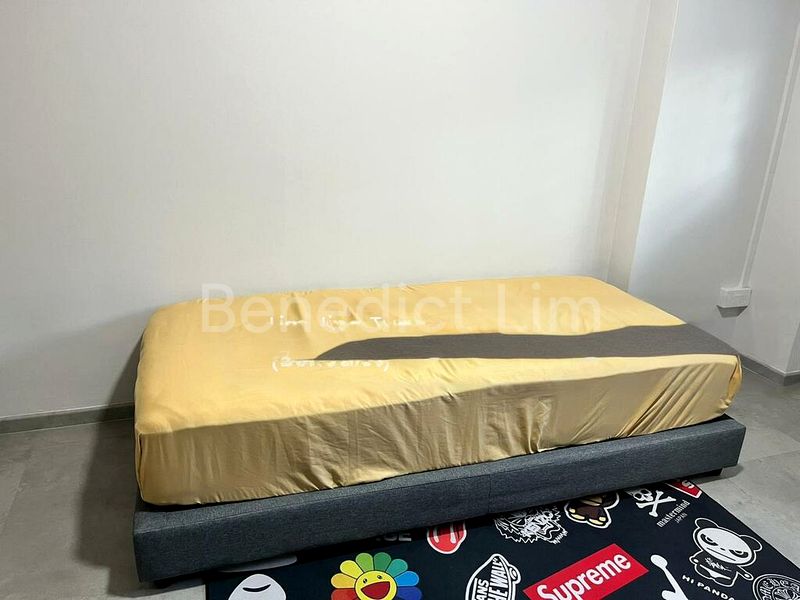 Common Room (HDB) for Rent in 666 Woodlands Ring Road - Image 3
