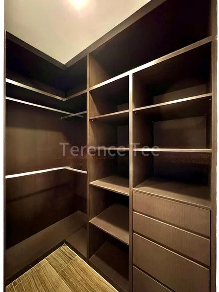 2 Bed Condo for Sale in  Emprado Suites - Image 5