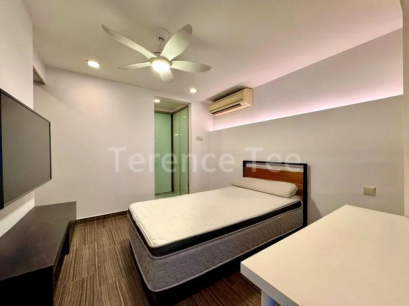 2 Bed Condo for Sale in  Emprado Suites - Image 3