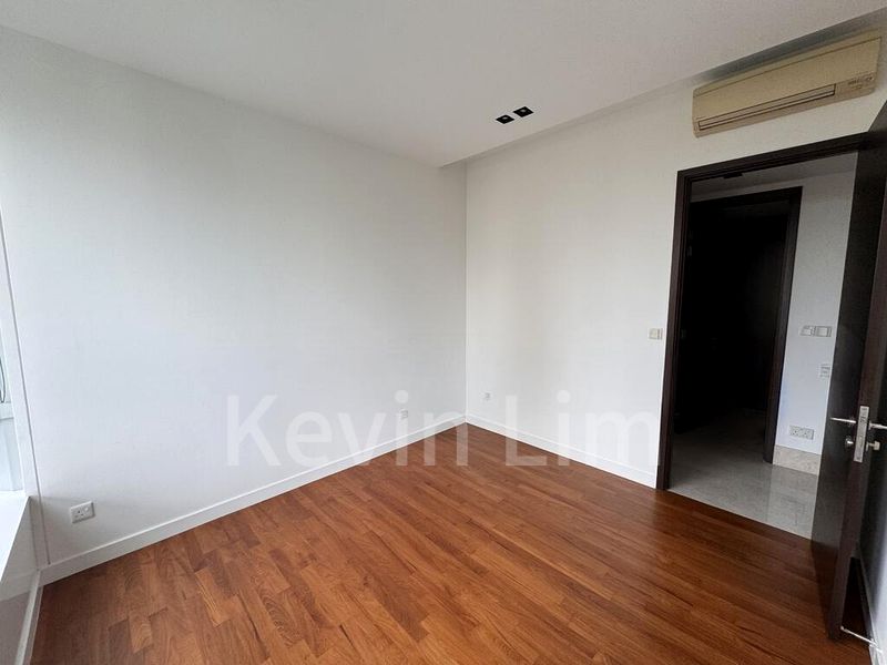 3 Bed Condo for Rent in  The Grange - Image 12