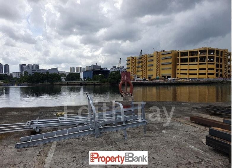 Rare Waterfront Facility for Heavy Engineering & Marine - Image 2