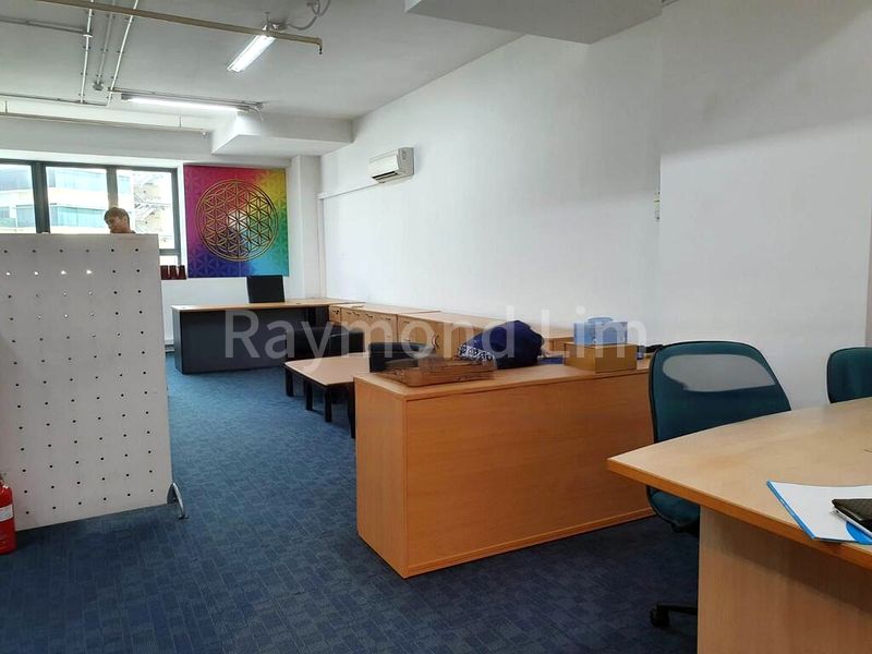 Light Industrial (B1) for Rent: Trivex - Image 1