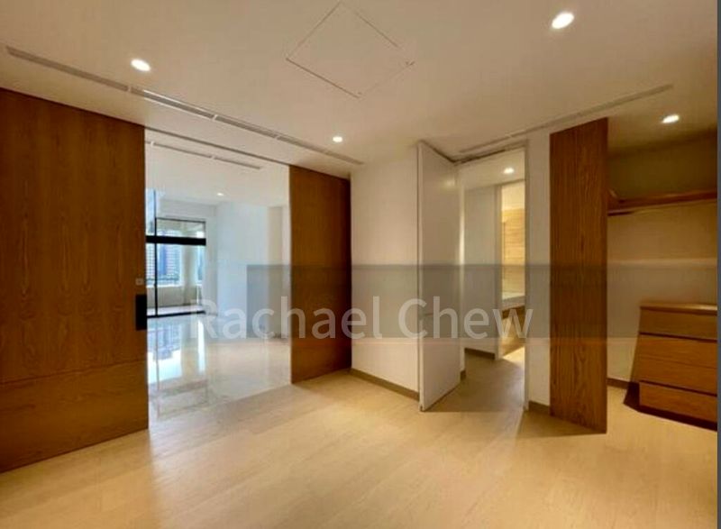 3 Bed Condo for Rent in  The Colonnade - Image 8