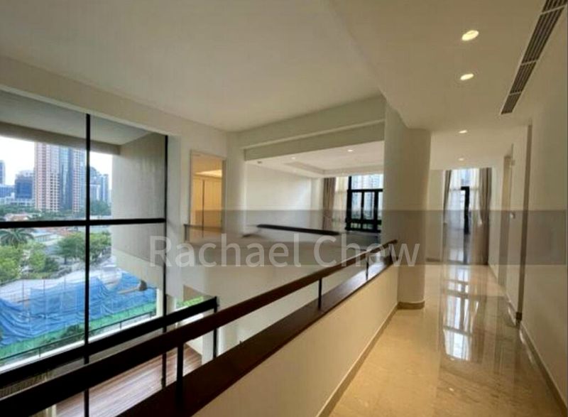 3 Bed Condo for Rent in  The Colonnade - Image 7