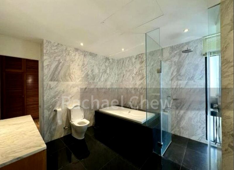 3 Bed Condo for Rent in  The Colonnade - Image 4