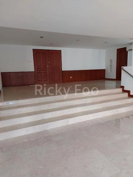 4 Bed Condo for Sale in  Leonie Towers - Image 11