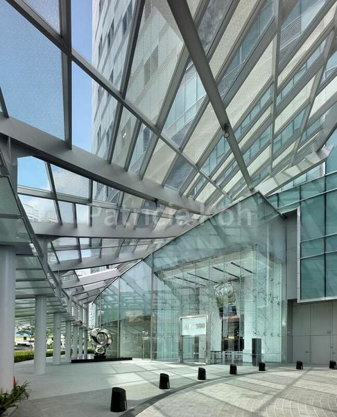 Office for Sale: ARC 380, a Prime Retail Shop on Main Street - Image 4