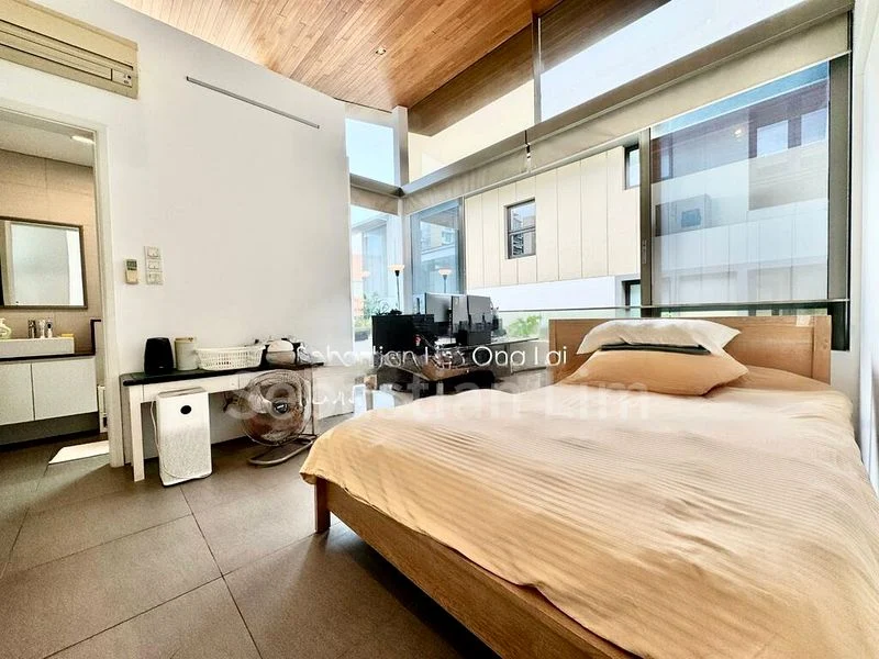 5 Bed Bungalow (Landed) for Sale in  Stratford Court - Image 2