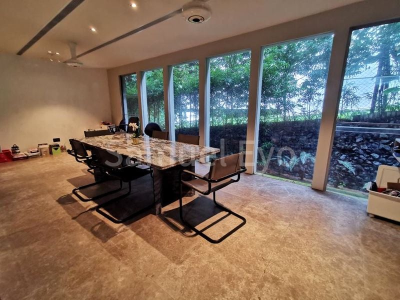 7+1 Bed Good Class Bungalow (Landed) for Sale in  Holland Park - Image 12