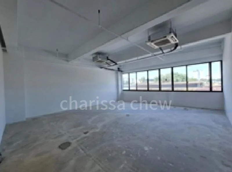 Light Industrial (B1) for Rent: Singapore Handicraft Building - Image 2