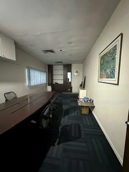 Shop / Shophouse for Rent: Peninsula Shopping Centre - Image 1