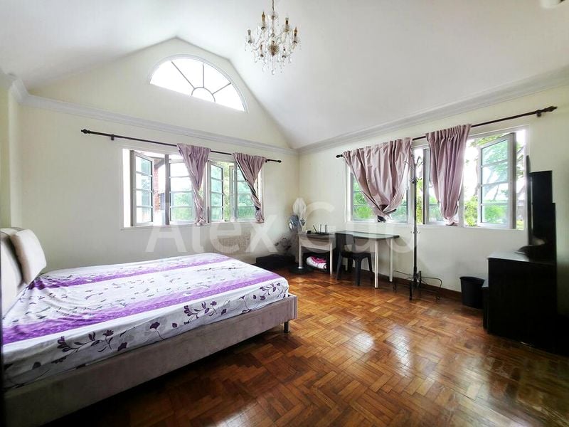 Room (Landed) for Rent in  Jalan Lapang - Image 3
