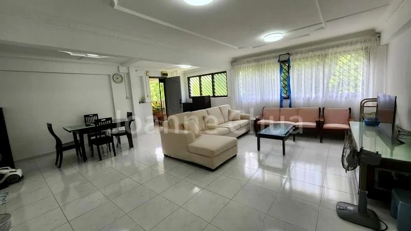 Premium HDB for Sale in 134 Simei Street 1 - Image 3